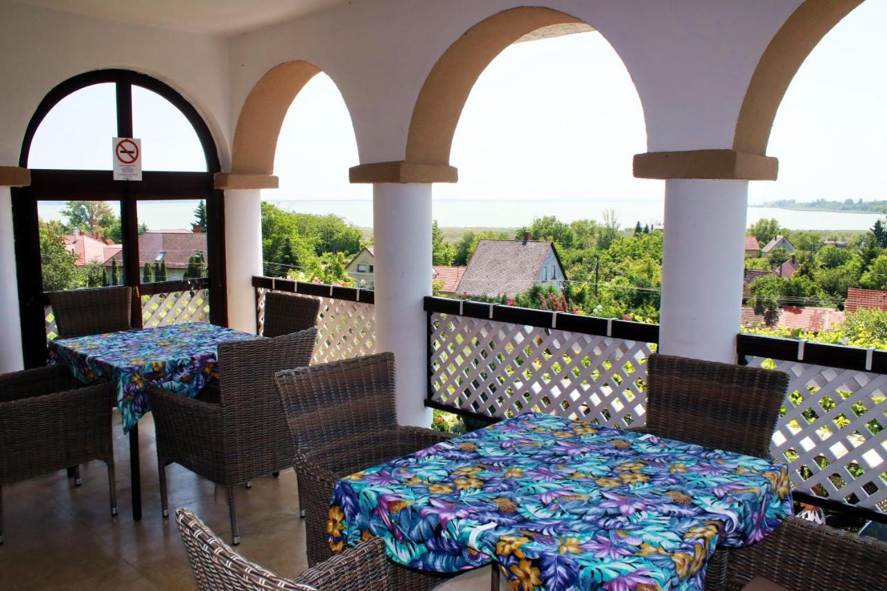 Bed and Breakfast Pigal Panzio Badacsonyörs Exterior foto