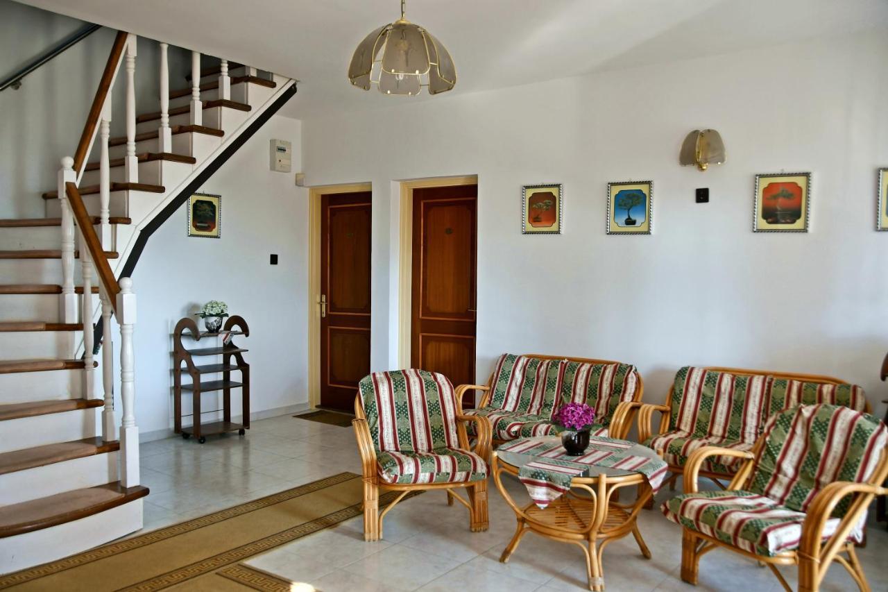 Bed and Breakfast Pigal Panzio Badacsonyörs Exterior foto